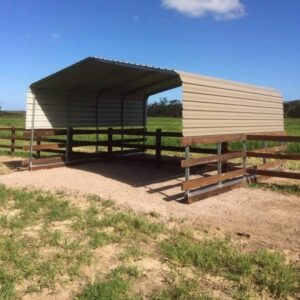 Using the standard 6 x 6 shade shed from blocky supplies as a shade cover for horses in the paddock